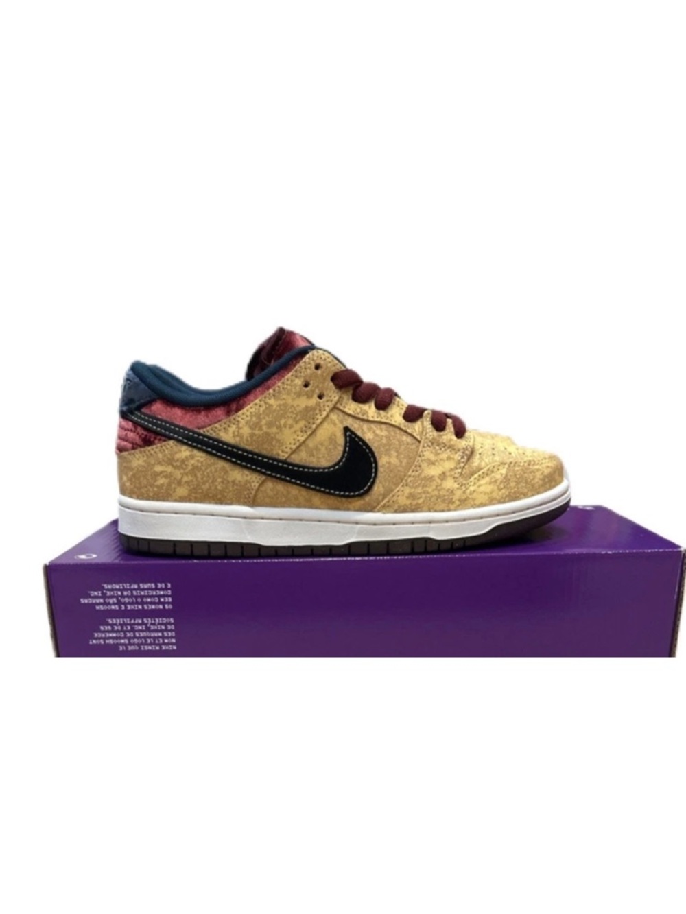Nike SB Dunk Low Pro 'City of Cinema' Tan Mens Sizes FZ1278-200 New